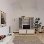 Ξενοδοχείο Antica Osteria Saracena Del Bergallo 4*