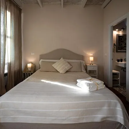 Hotel Antica Osteria Saracena Del Bergallo 4*