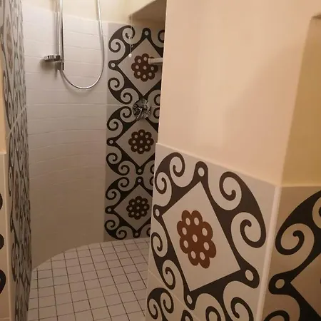 Antica Osteria Saracena Del Bergallo Hotel 4*