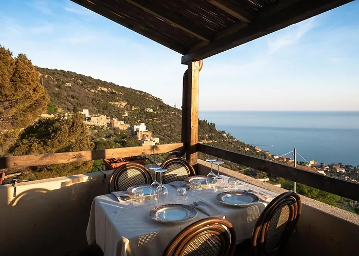 Hotel Antica Osteria Saracena Del Bergallo 4*