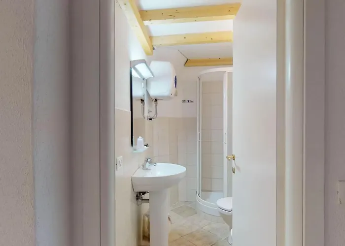 Hotel Antica Osteria Saracena Del Bergallo