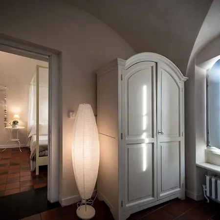 Antica Osteria Saracena Del Bergallo Hotel 4*