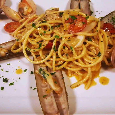 Hotel Antica Osteria Saracena Del Bergallo