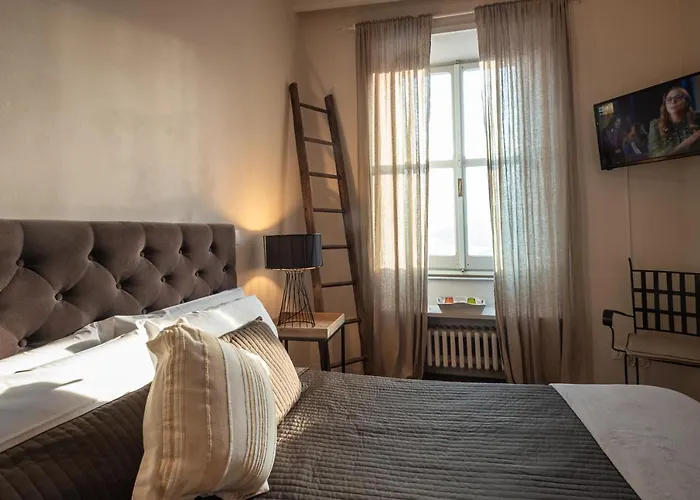 Antica Osteria Saracena Del Bergallo Hotel